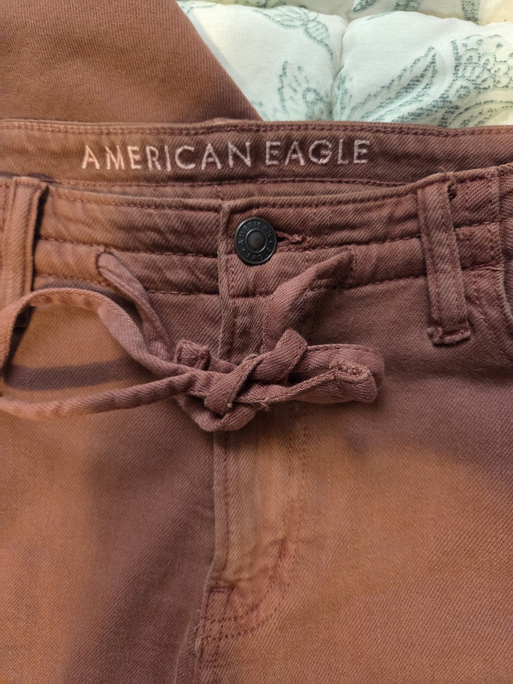 American Eagle Outfitters Women’s Rust Very Loose Wide Leg Pants - Picture 2 of 3